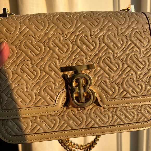 Burberry TB bag in calfskin - Picture 2 of 10